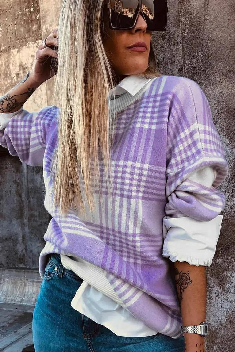 Lilac plaid print loose sweater with ribbed trim and long sleeves