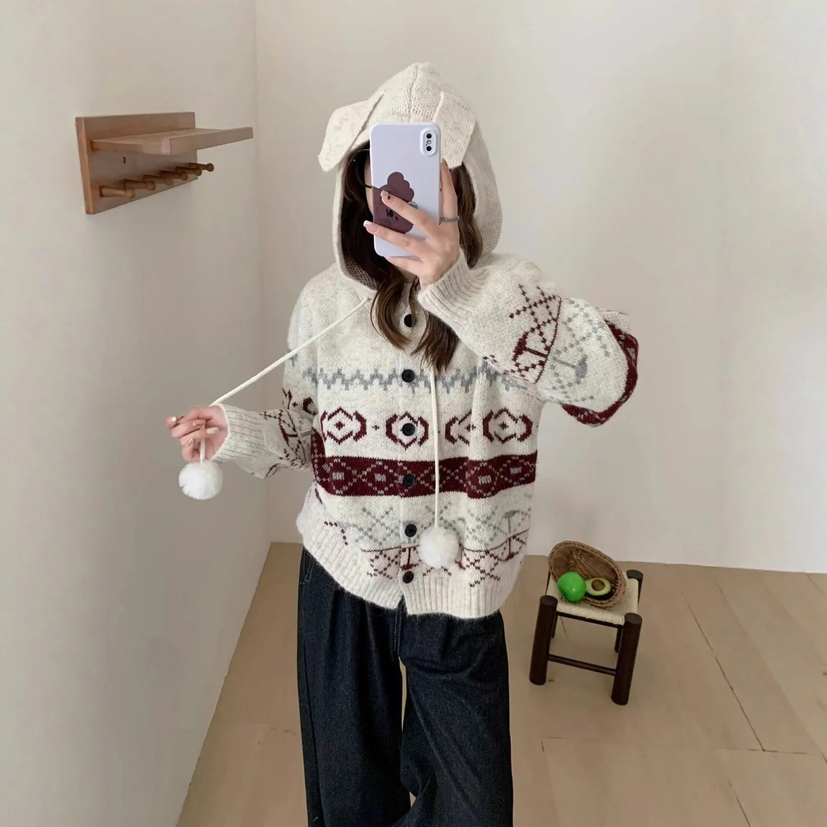 Beige geometric brocade pattern women's loose-fit long sleeve sweater coat