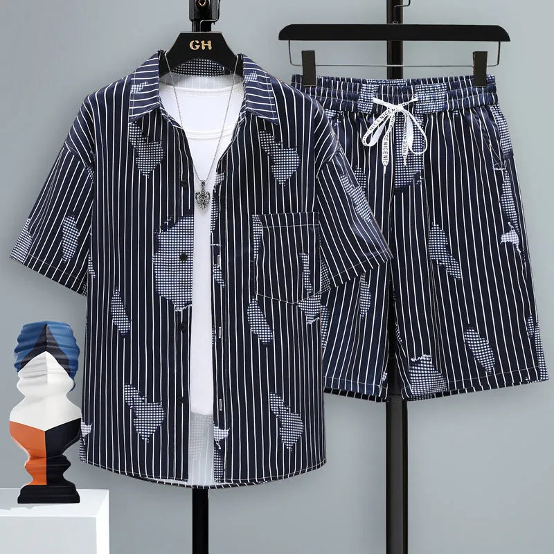 Men's casual sports two-piece set with short sleeve top and matching shorts in polyester fibre