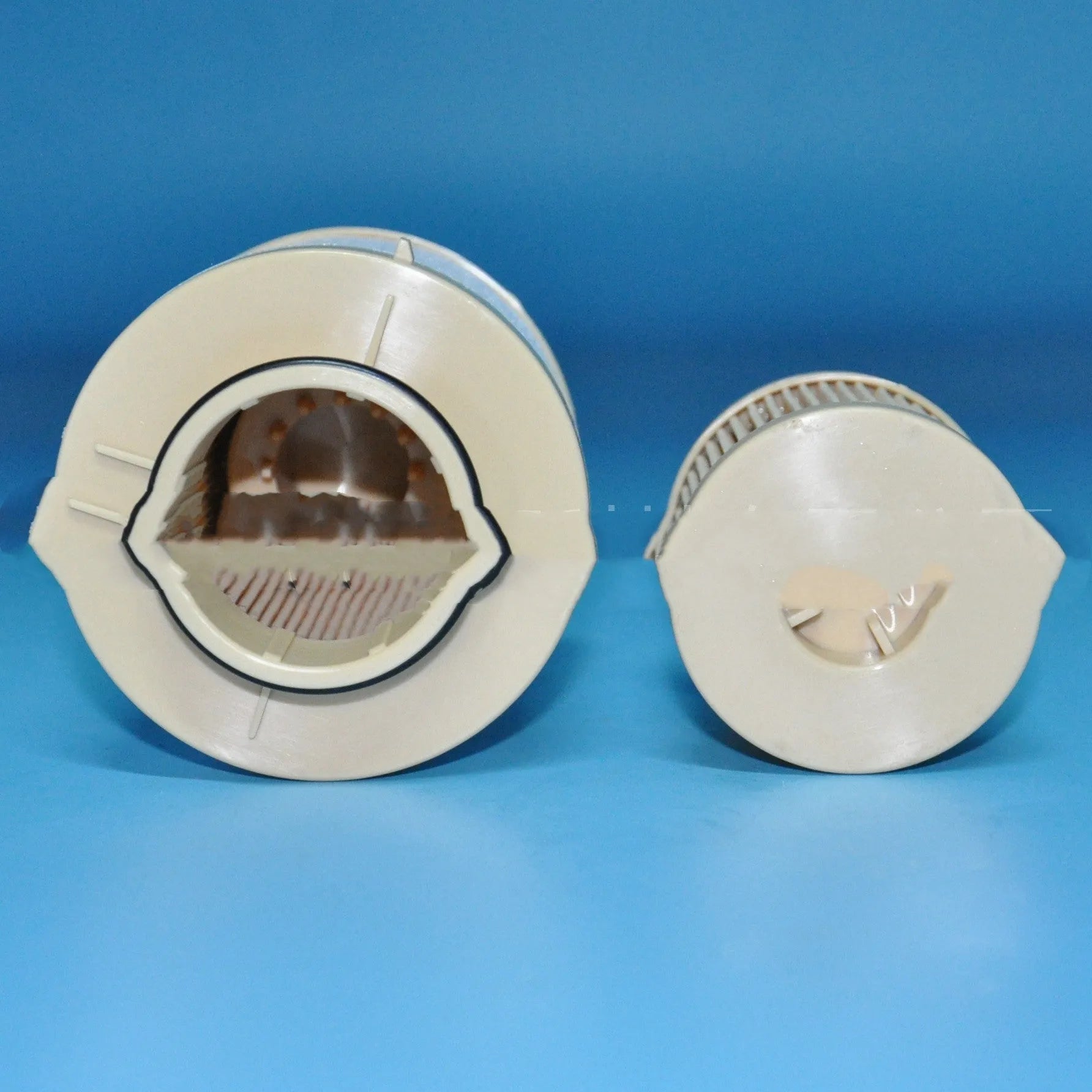 FD4616 diesel fuel filter for Ford trucks showing 106mm height and 84mm diameter dimensions