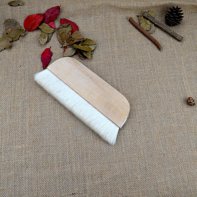 Wool art mounting brush in picture colour with four size options for paint paste application