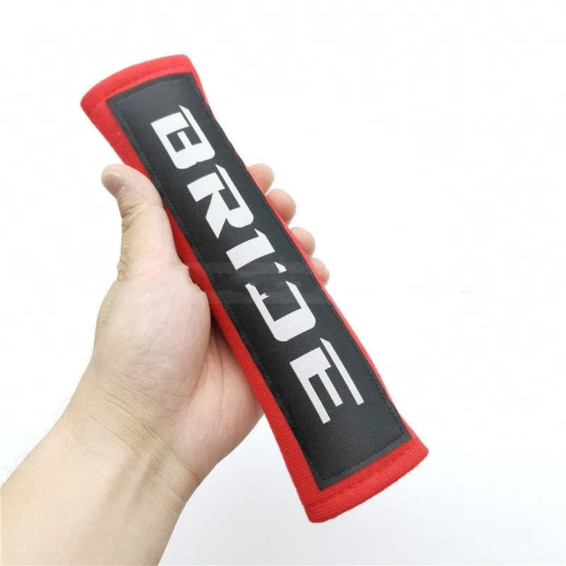 Car seatbelt shoulder pad set in cotton sponge cloth with embroidery decoration, 22.5cm length