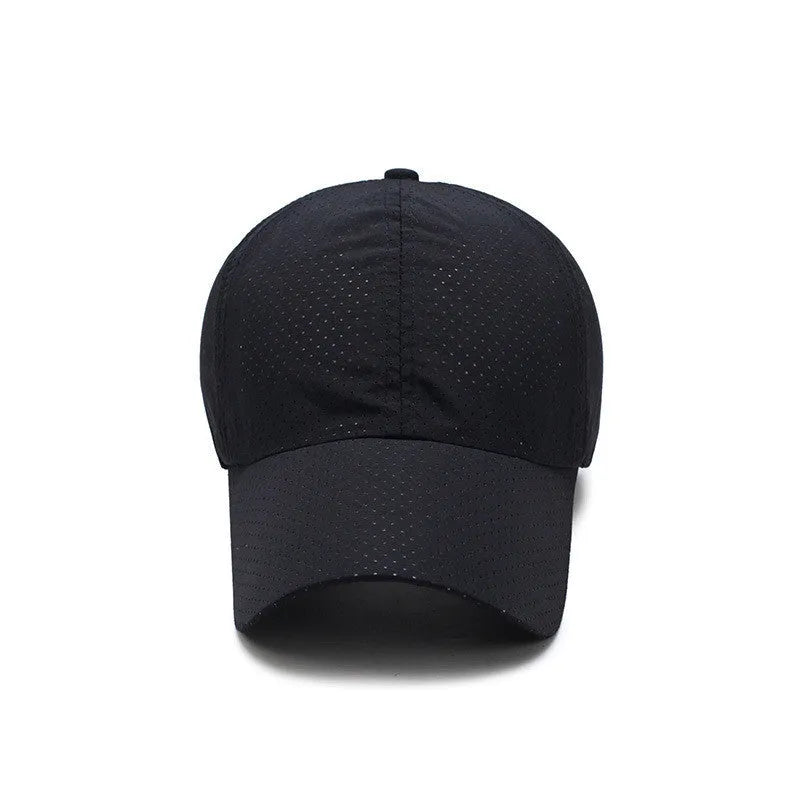 Mesh baseball cap in quick-dry fabric with 11cm cap depth and 7.5cm brim
