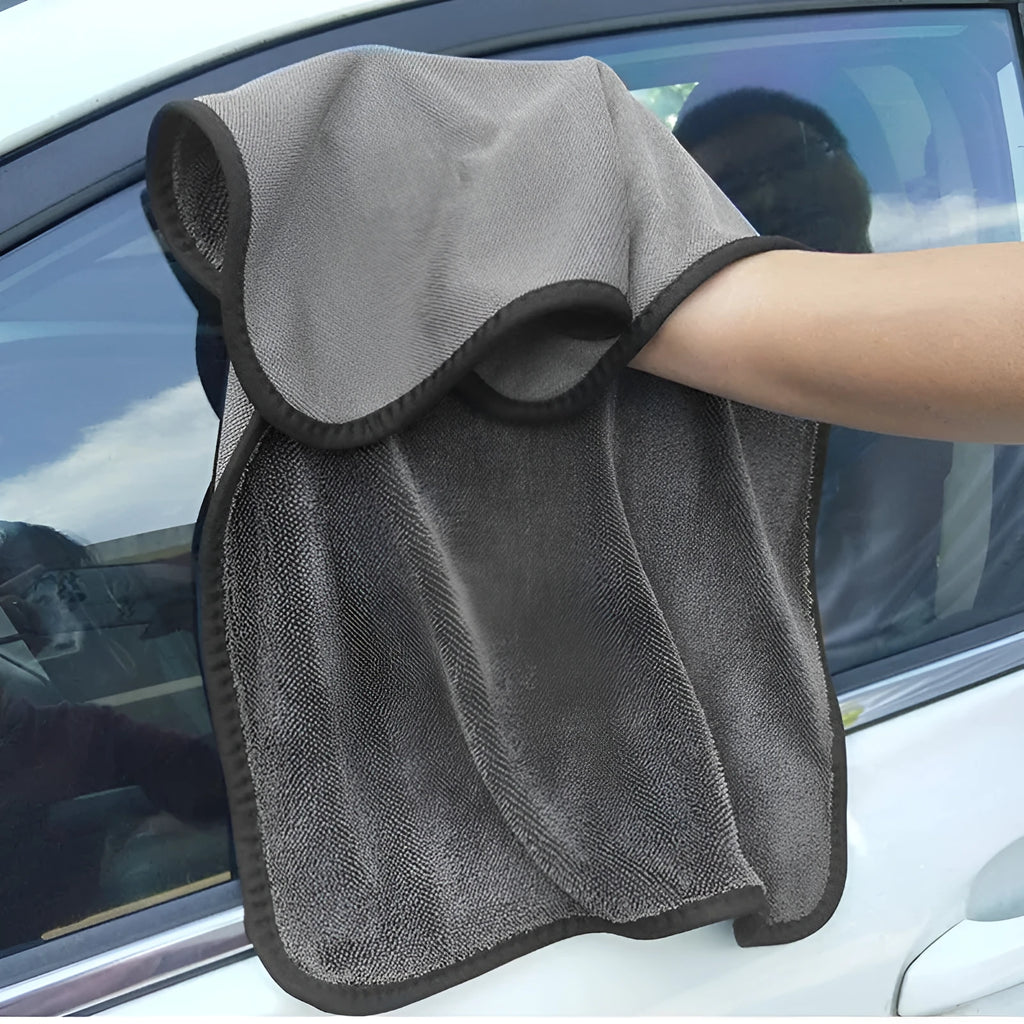 Grey microfiber car wash towel measuring 40x40cm for vehicle drying and polishing