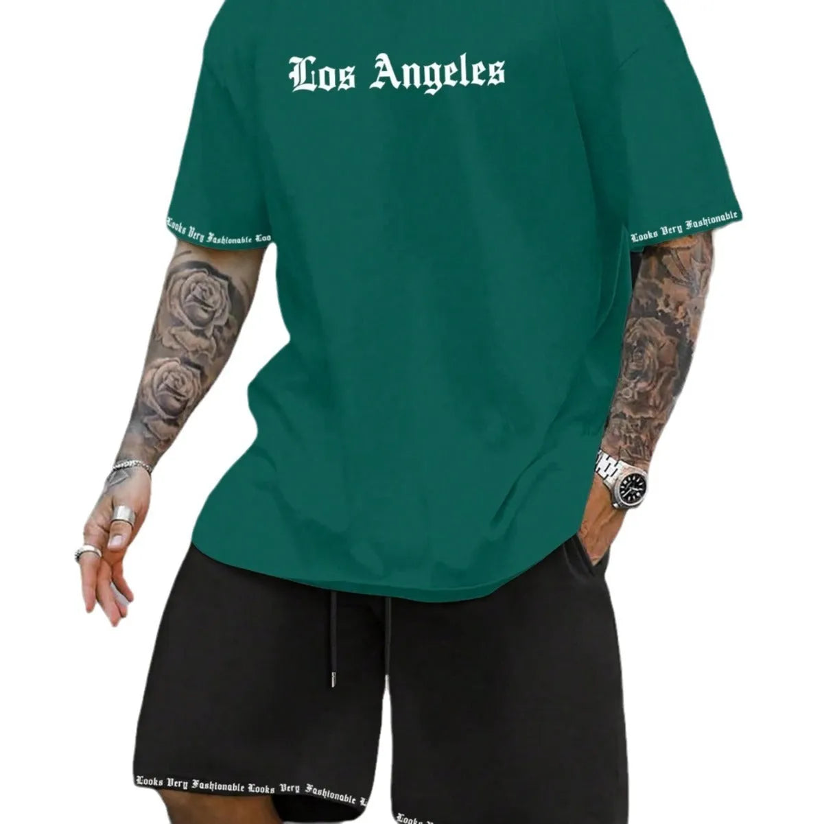 Sports style short-sleeved top and matching shorts suit in quick-drying polyester blend fabric
