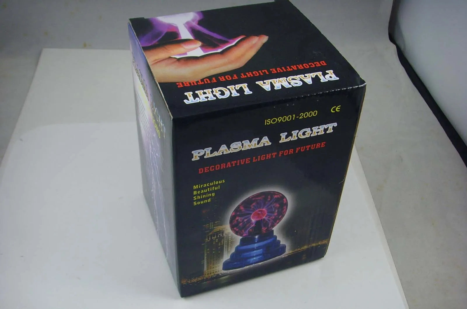 Colourful 7.62cm diameter glass magic ball light on ABS base with USB cable.