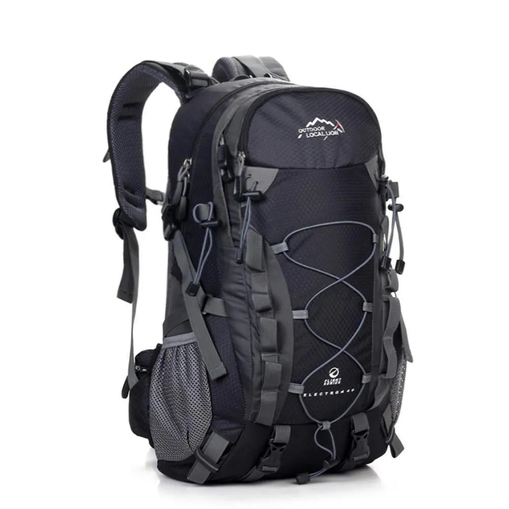 Green polyester leisure sports backpack with 20-35 litre capacity for outdoor activities