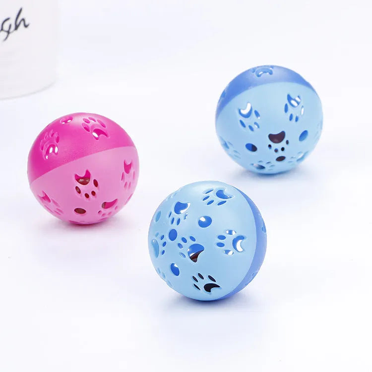 Pethome hollow plastic sounding cat toy ball in pink and blue 5cm diameter