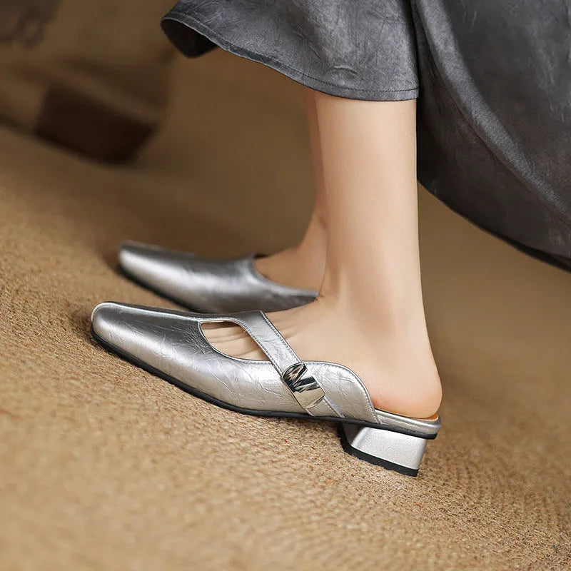 British style low heel square head outdoor slippers in black colour with imitation leather lining