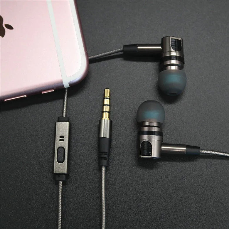 846 in-ear metal earphones in grey with metallic titanium grey detachable cable