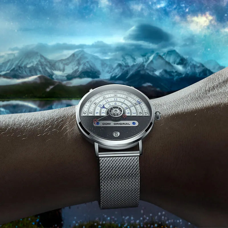 Men's gold and silver sports watch with 40mm dial and stainless steel or leather straps