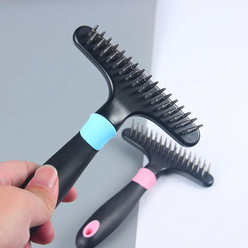 Blue pet hair removal comb with stainless steel needles for grooming dogs and cats