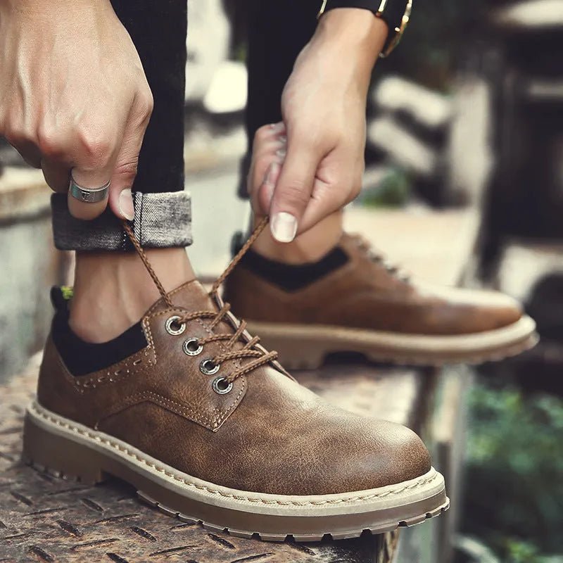 Men's black casual shoes with round toe, lace-up front, and low-top PU leather upper.
