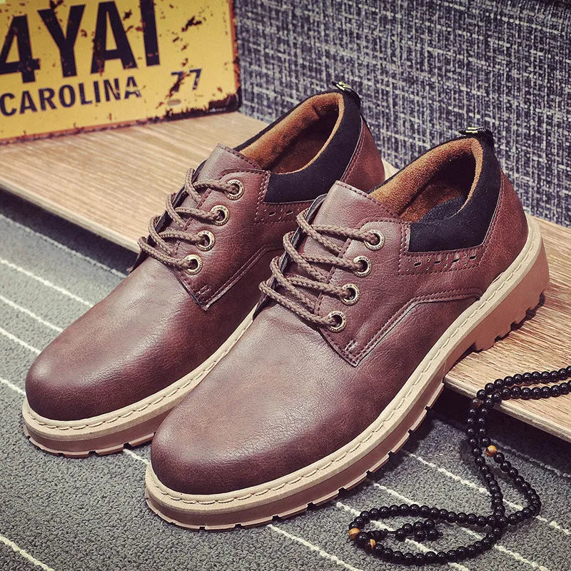 Men's black casual shoes with round toe, lace-up front, and low-top PU leather upper.