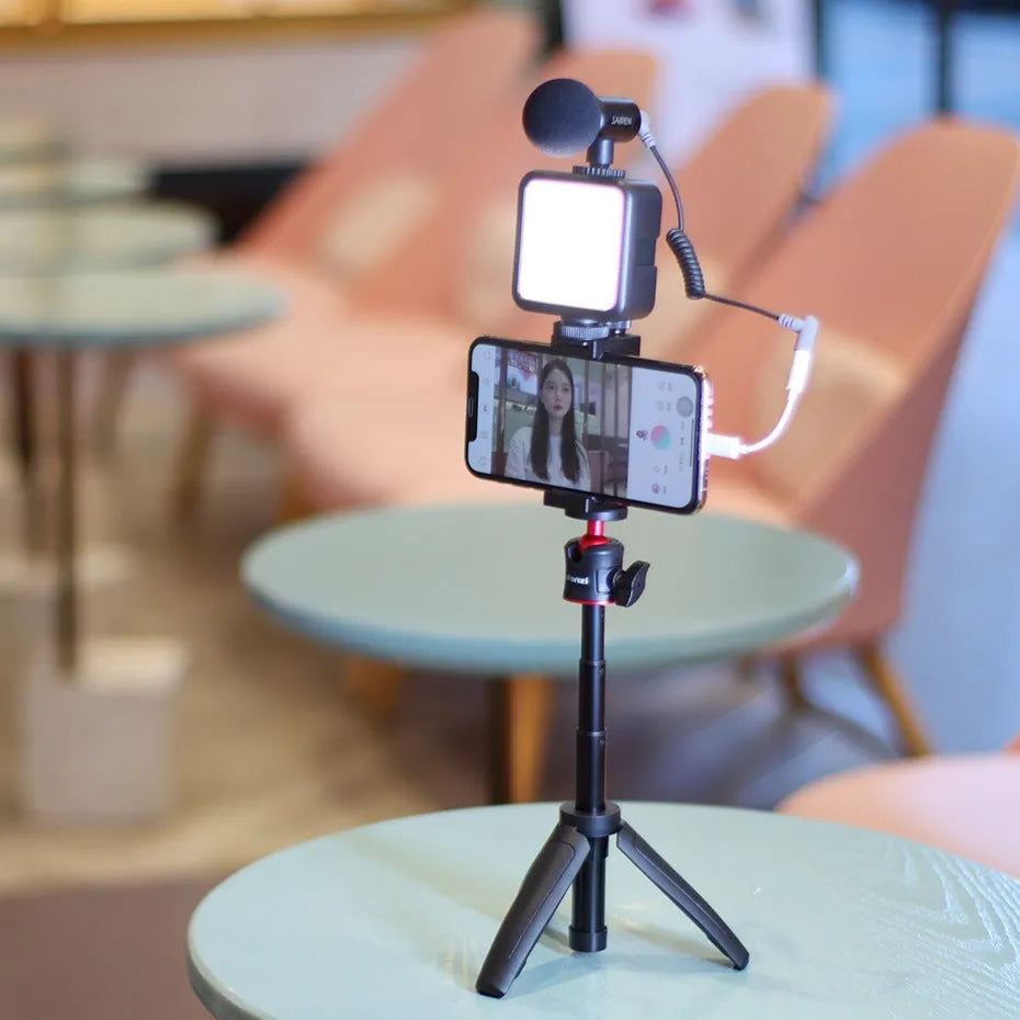 Combo 8 mobile phone vlog bracket set with fill light weighing 514g