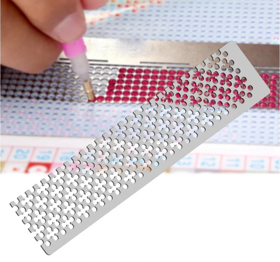 Stainless steel diamond painting mesh ruler showing 15x3cm grid for round or square drill placement