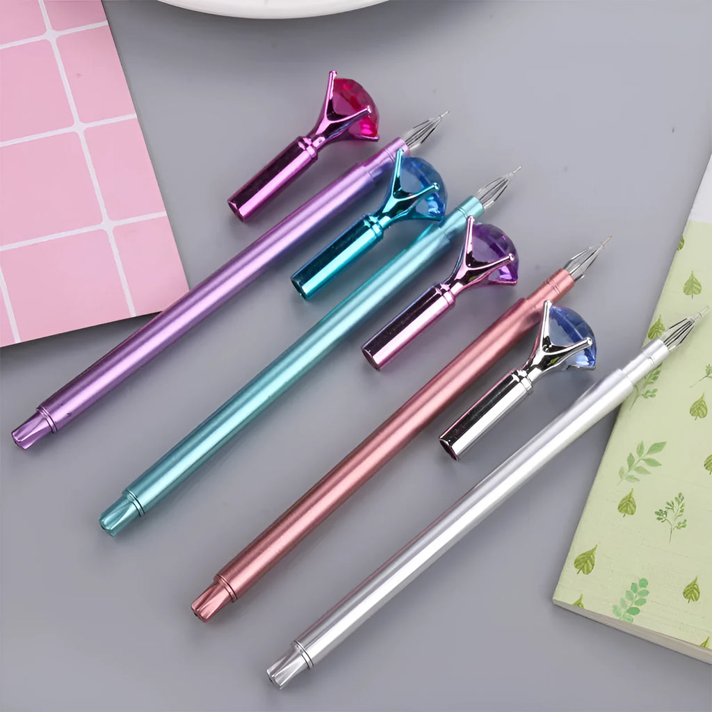 Small fresh metallic diamond gel pen with multicolour diamond tip and black ink, 17cm plastic body