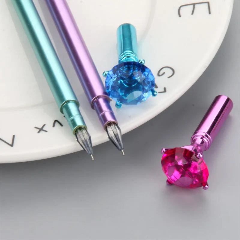 Small fresh metallic diamond gel pen with multicolour diamond tip and black ink, 17cm plastic body