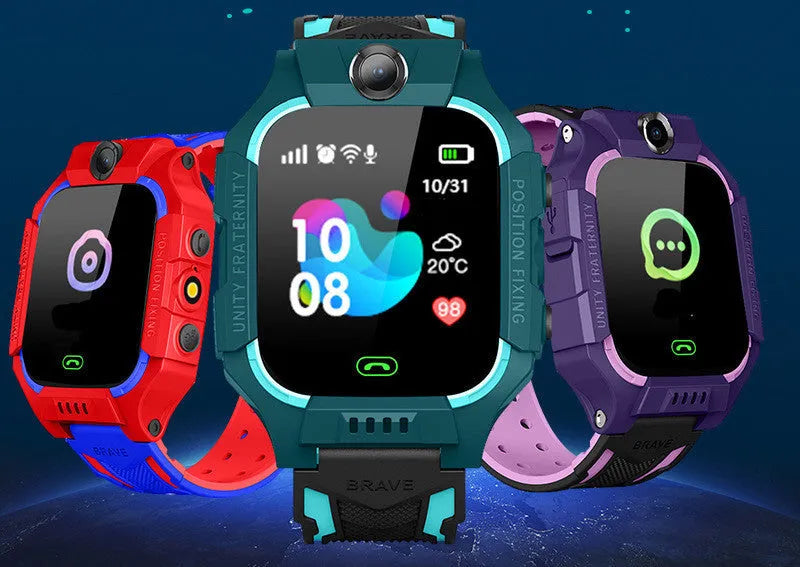 Z6 Q19 children's smart watch in green colour showing 1.44-inch touch screen display