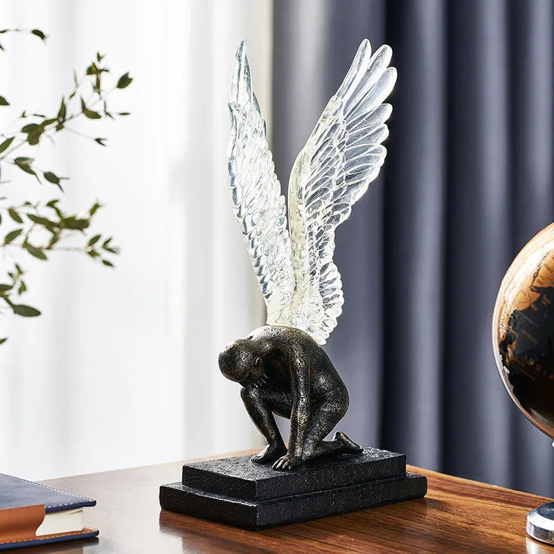 Light luxury resin ornament decorative figurine simple modern style white colour for wine cabinet