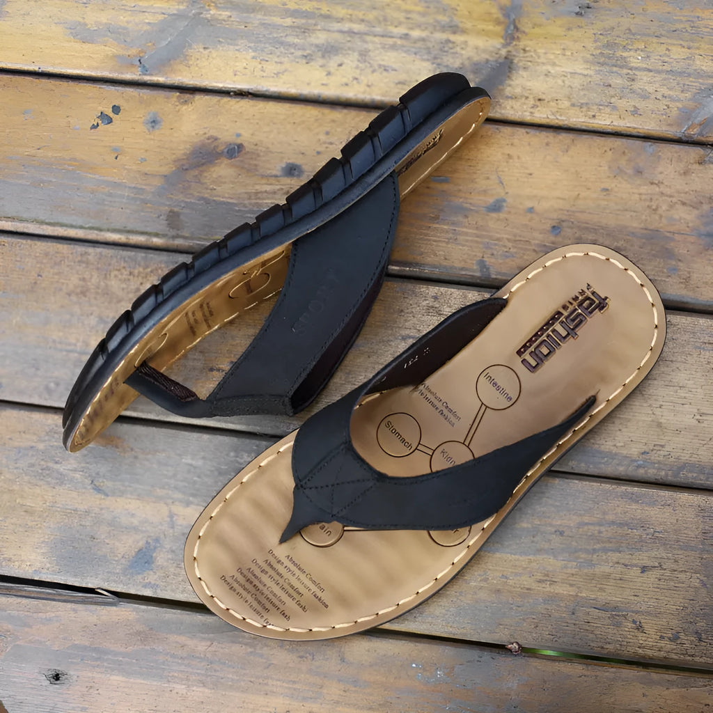 Men's cowhide leather flip-flops with rubber sole in black open toe driving sandal