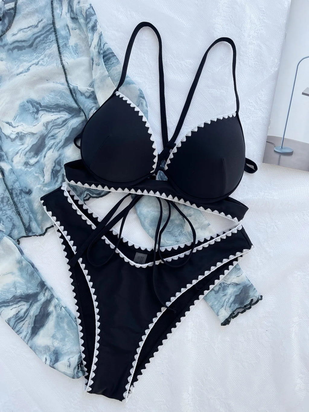 Black nylon women's split bikini swimsuit two-piece set