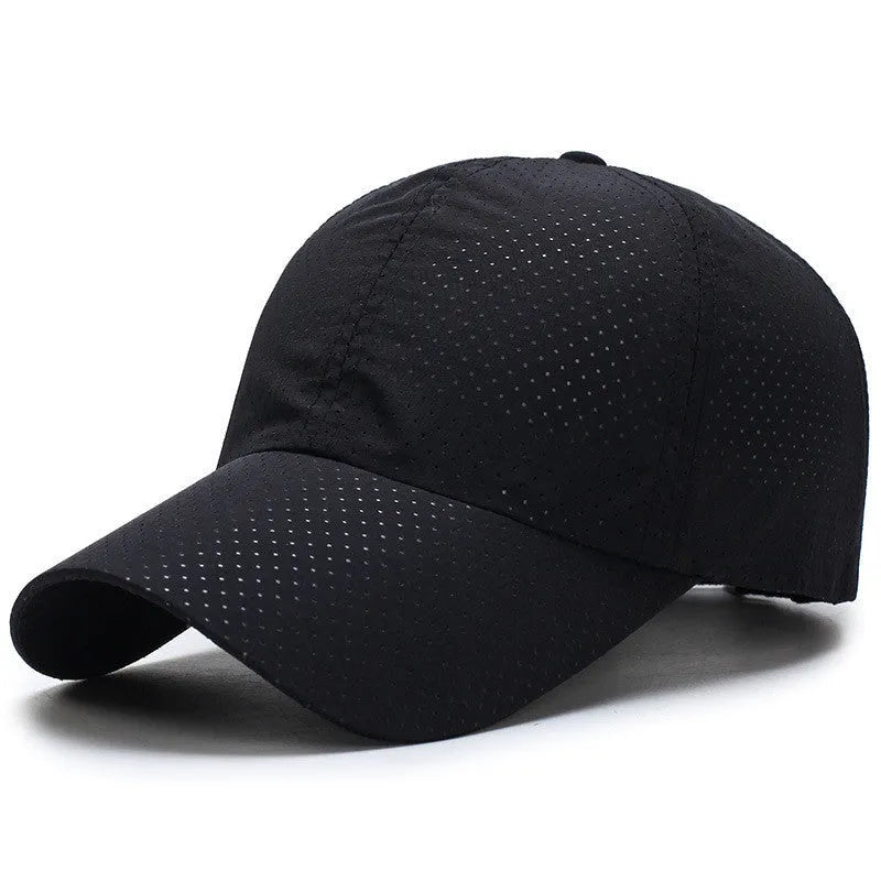 Mesh baseball cap in quick-dry fabric with 11cm cap depth and 7.5cm brim