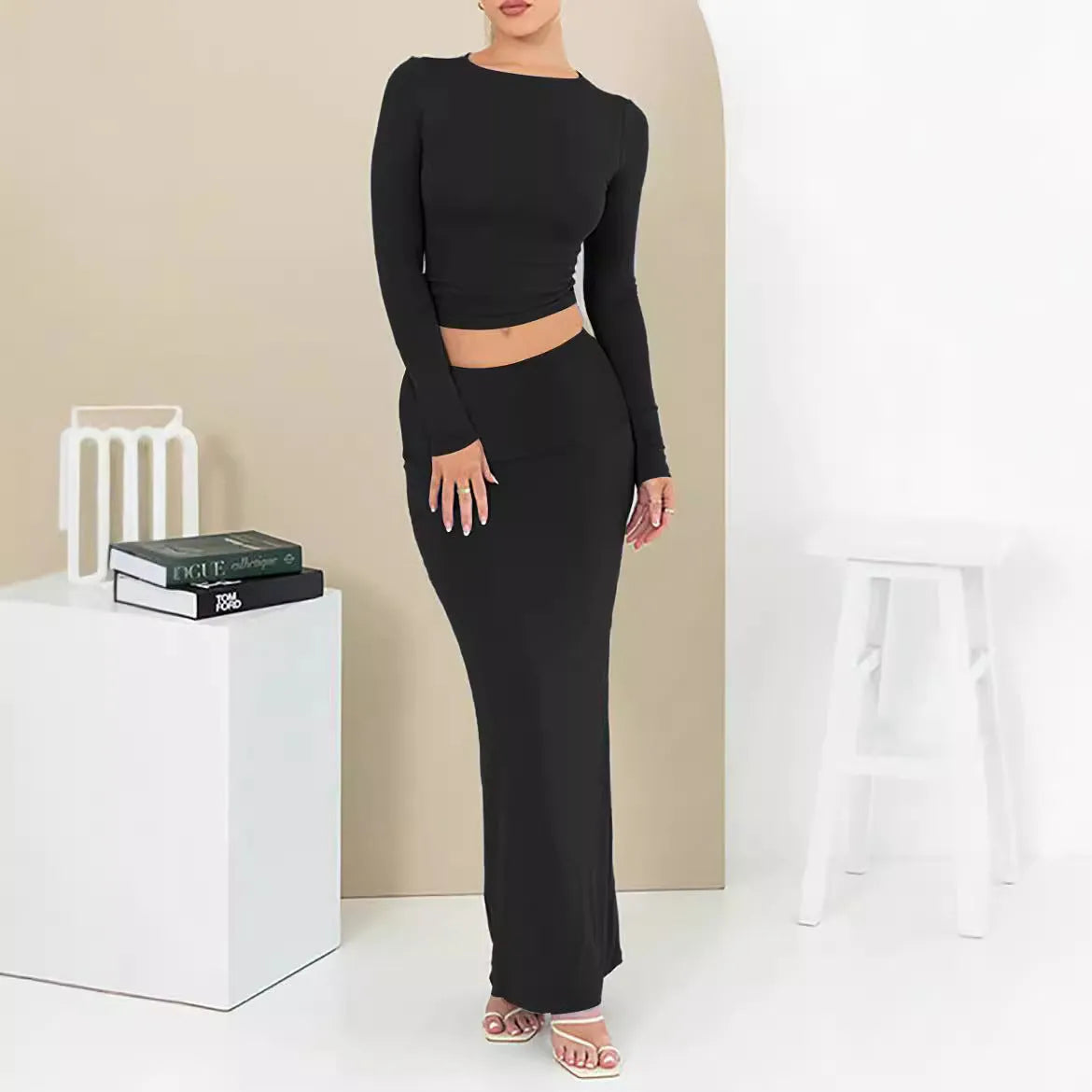 Women's autumn two-piece suit set with exposed navel design and three-quarter sleeves in polyester fabric