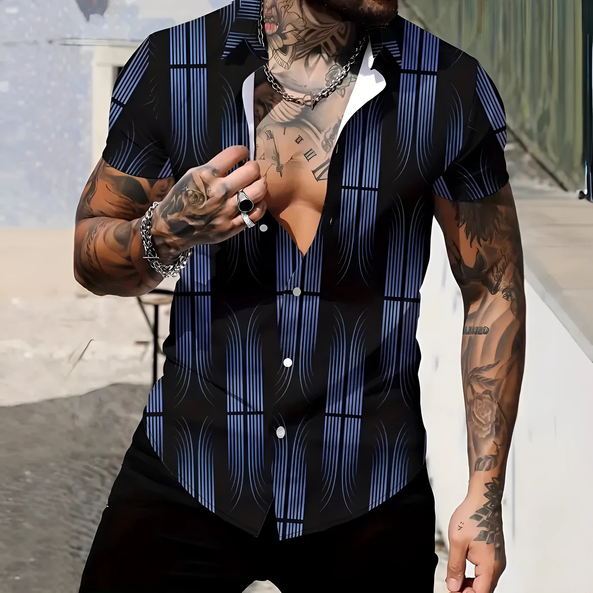 Men's geometric printed short sleeve shirt with lapel collar in slim fit for summer wear
