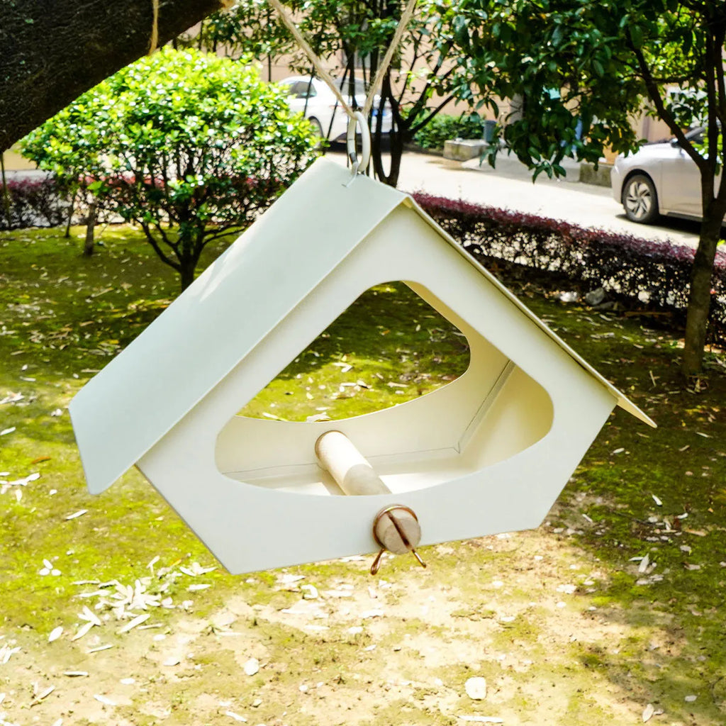 European-style modern iron bird nest decoration for outdoor garden bird shelter