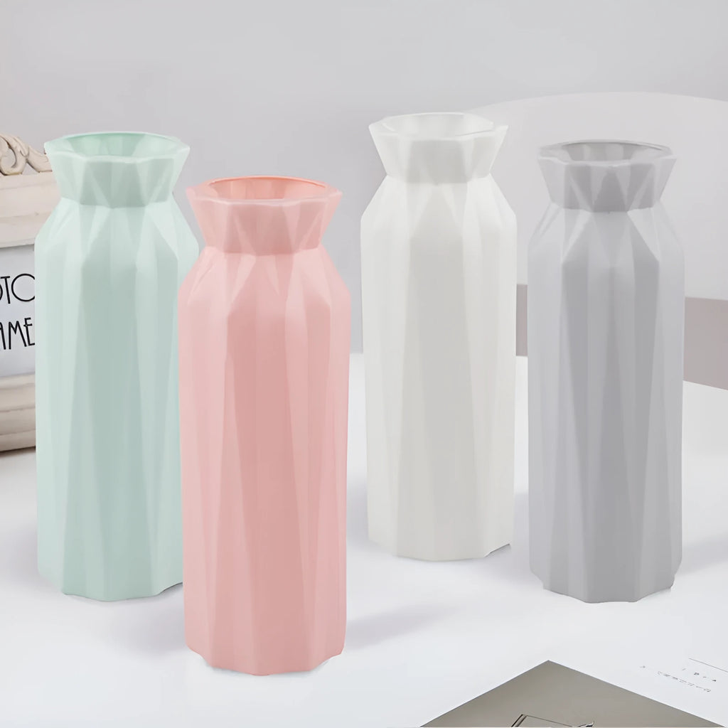 PE plastic melamine vase with 7.2 cm base in green, grey, pink, or white colours