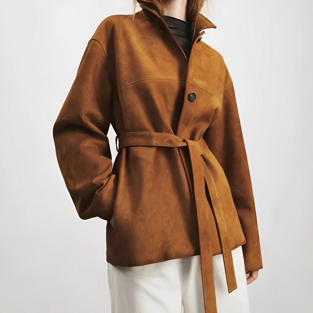 Women's mid-length cashmere coat with Peter Pan collar and belt in retro loose fit style