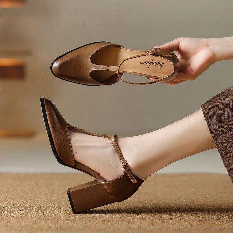 Women's dark brown retro Mary Jane shoes with pointed toe, buckle fastening and hollow design