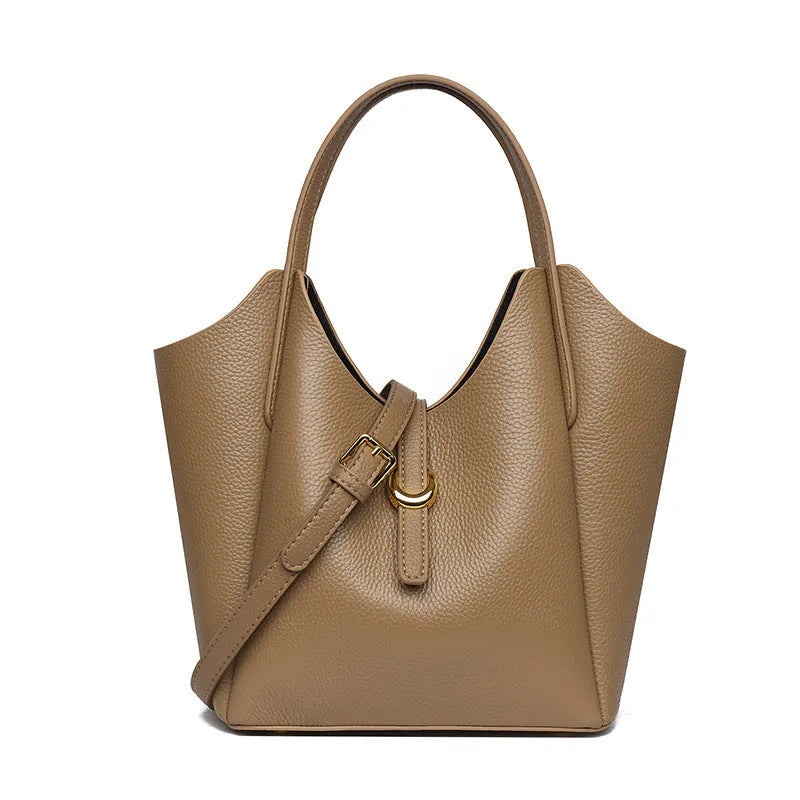 Genuine leather women's large capacity bucket handbag in retro style with internal file organisation