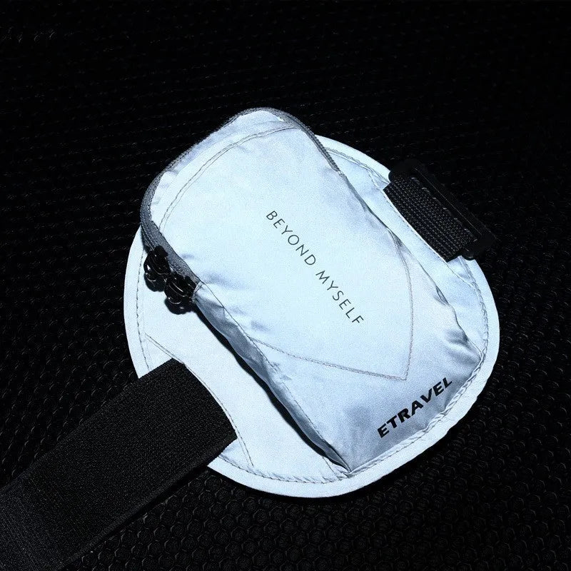 Running arm bag with reflective strips and 7-inch capacity for outdoor sports
