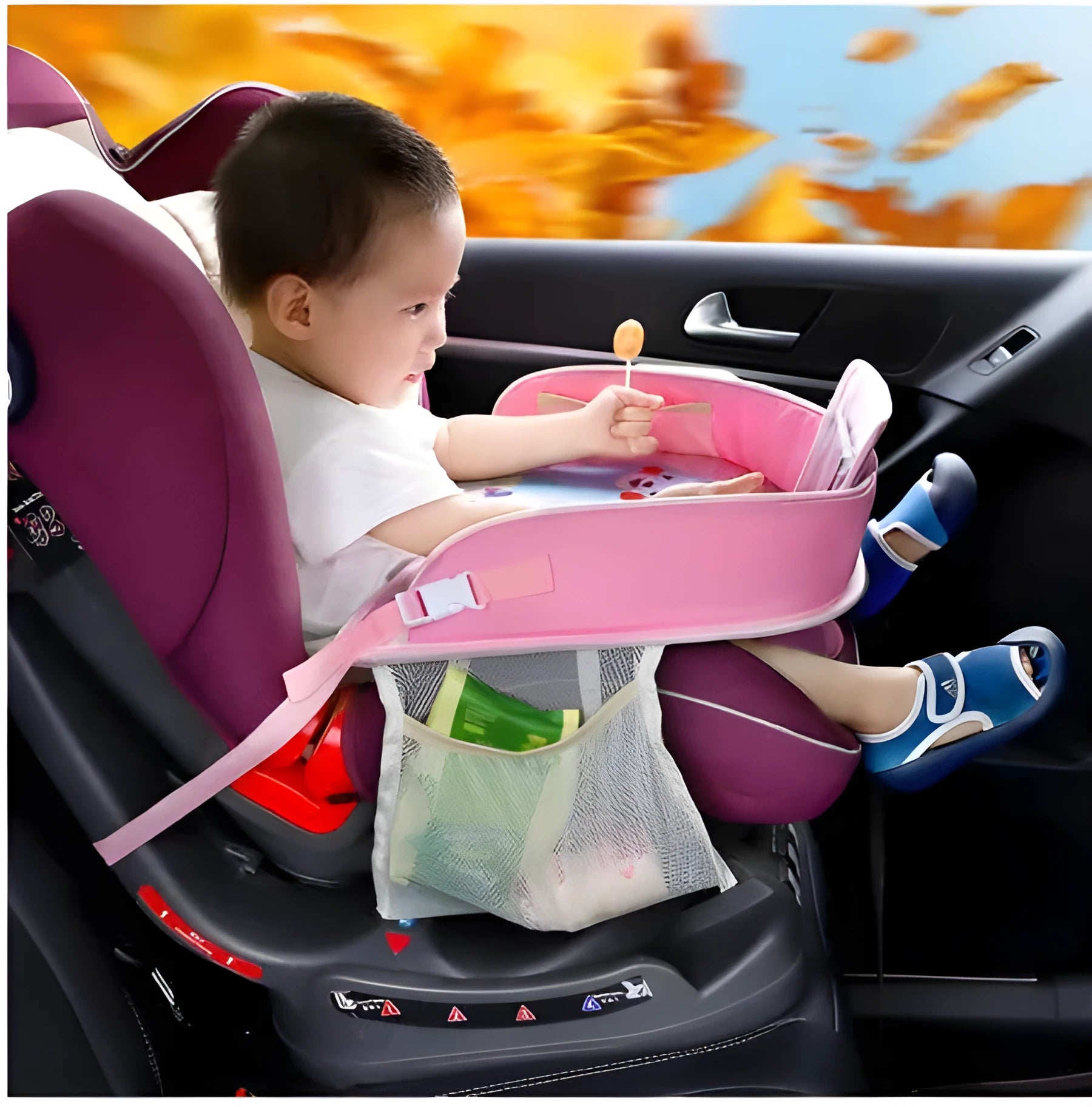 Baby car seat tray table in blue Oxford fabric and polyester, 42x32x8 cm, on a car seat