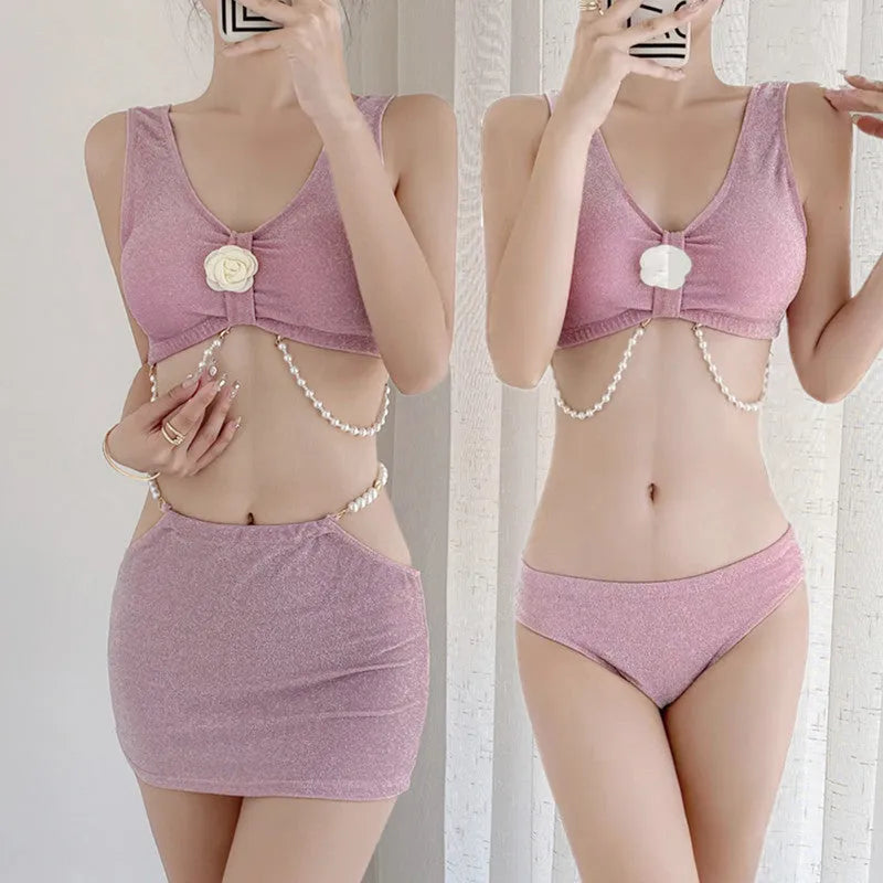 Bear Vacation three-piece polyester bikini set in pink or black for swimming