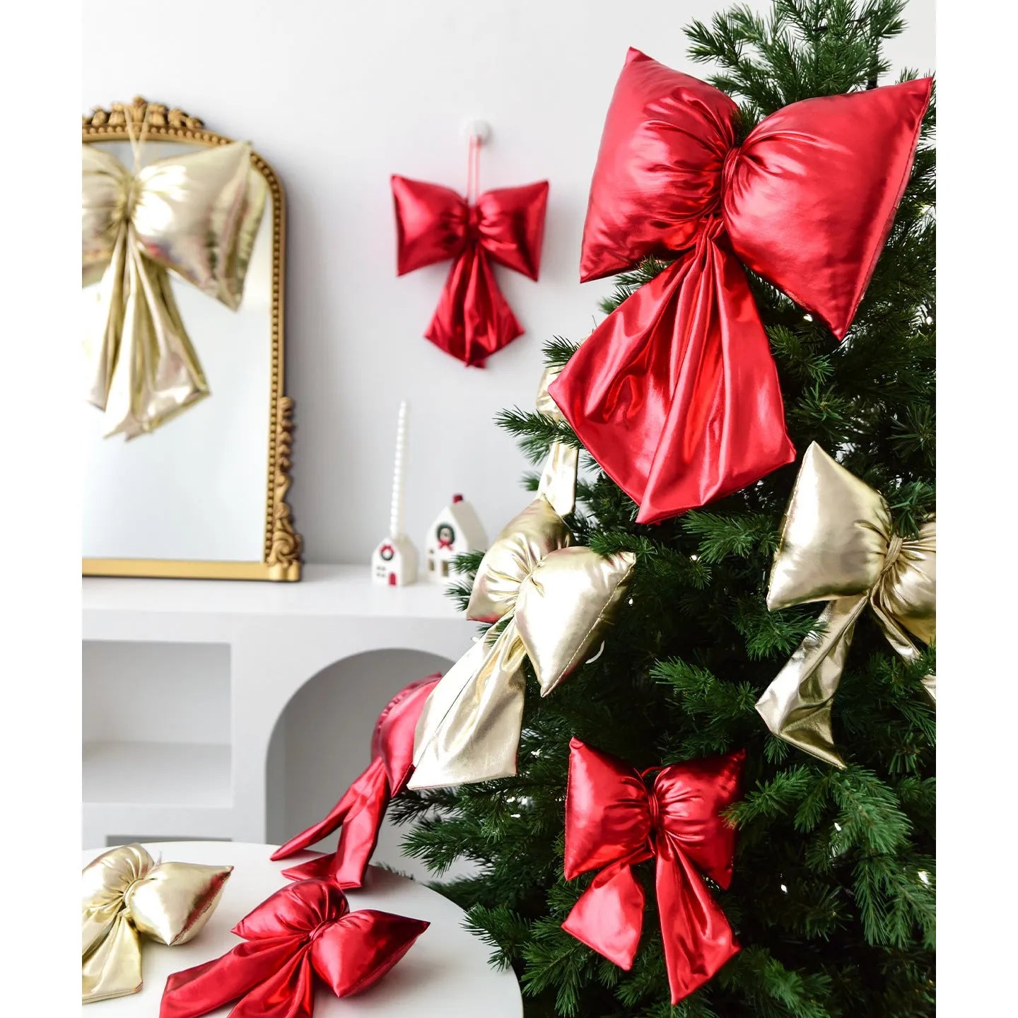 Christmas decorative bowknot hanging ornament in red bright leather finish 12cm size