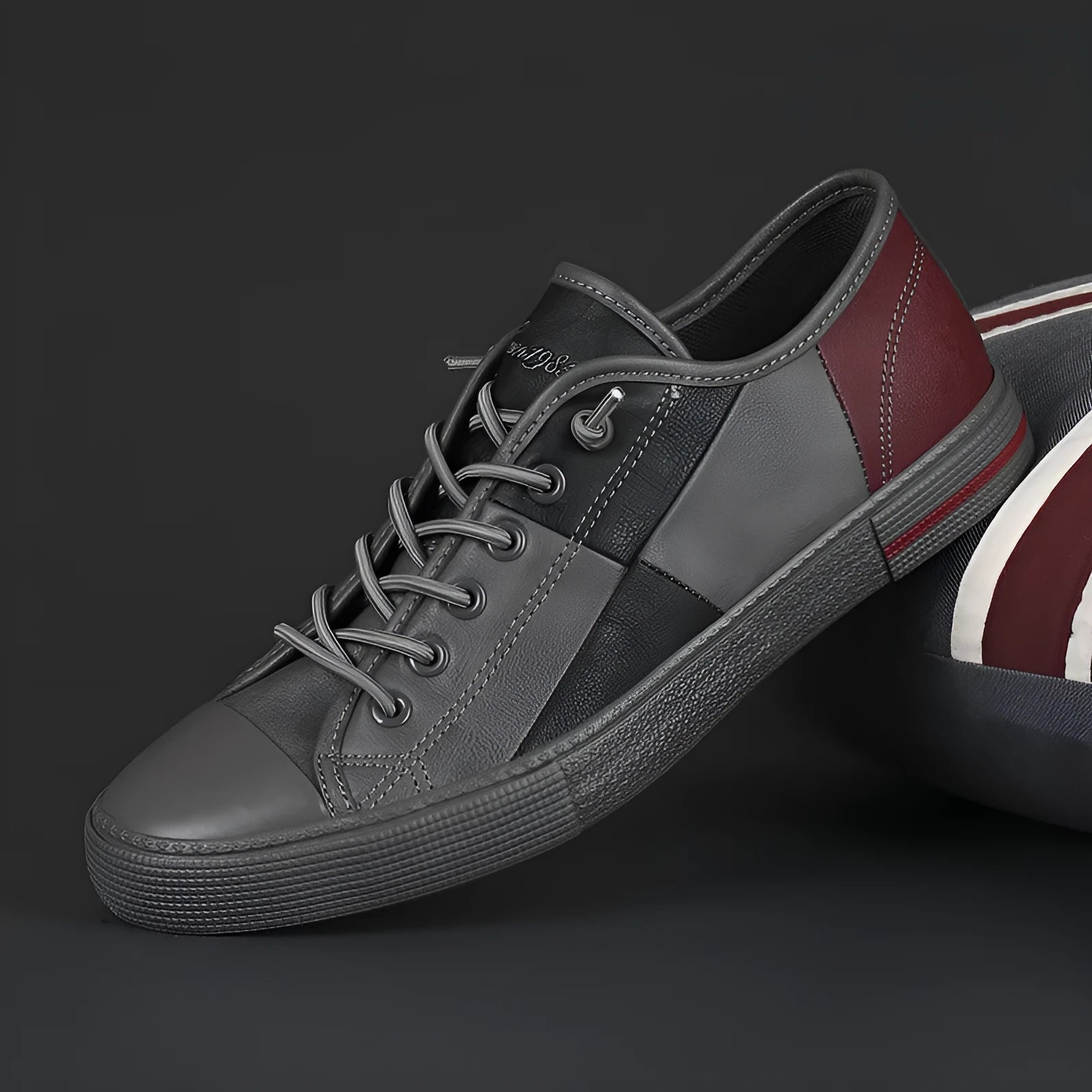 Men's colour matching leather shoes with round toe, flat heel, and elastic band closure