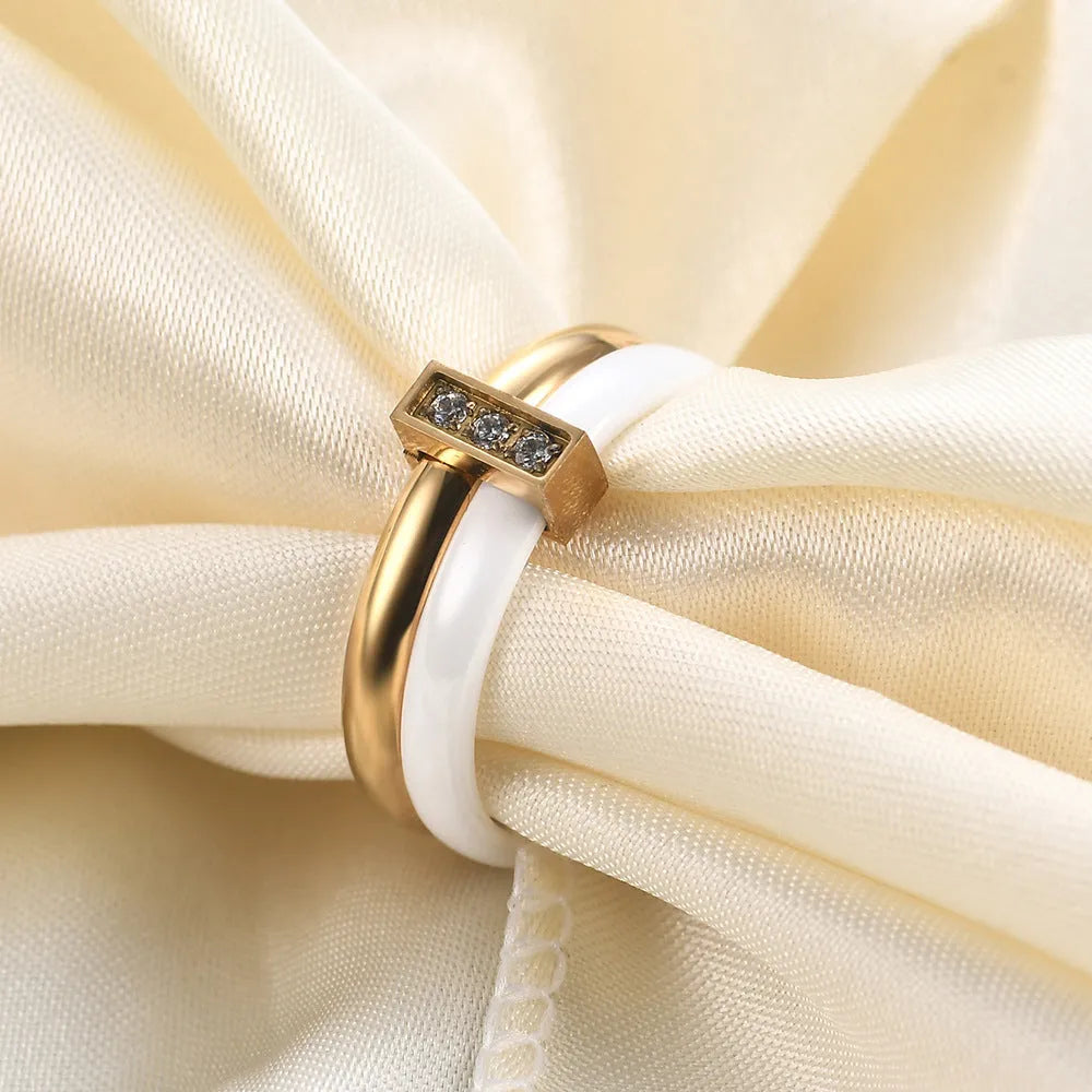 Women's ceramic ring with geometric round shape, 6mm width, inlaid zirconium and glossy stitching
