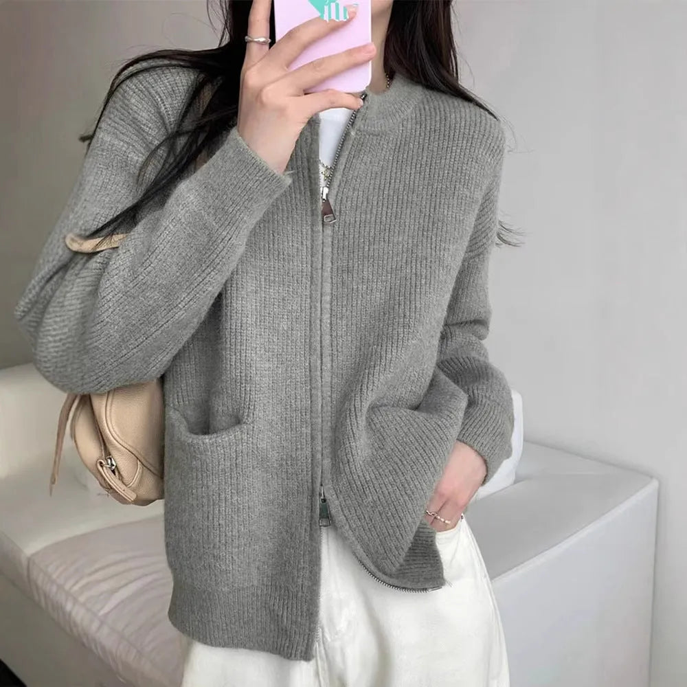 Beige viscose fibre cardigan coat with long sleeves and temperature-sensitive fabric