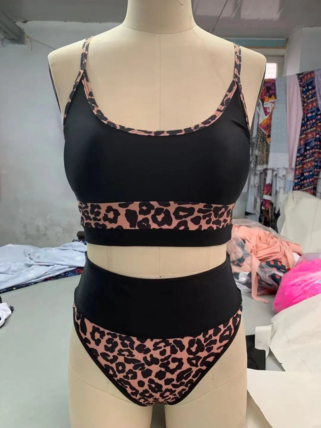 Women's high-waist split bikini swimsuit in leopard print or white colour options
