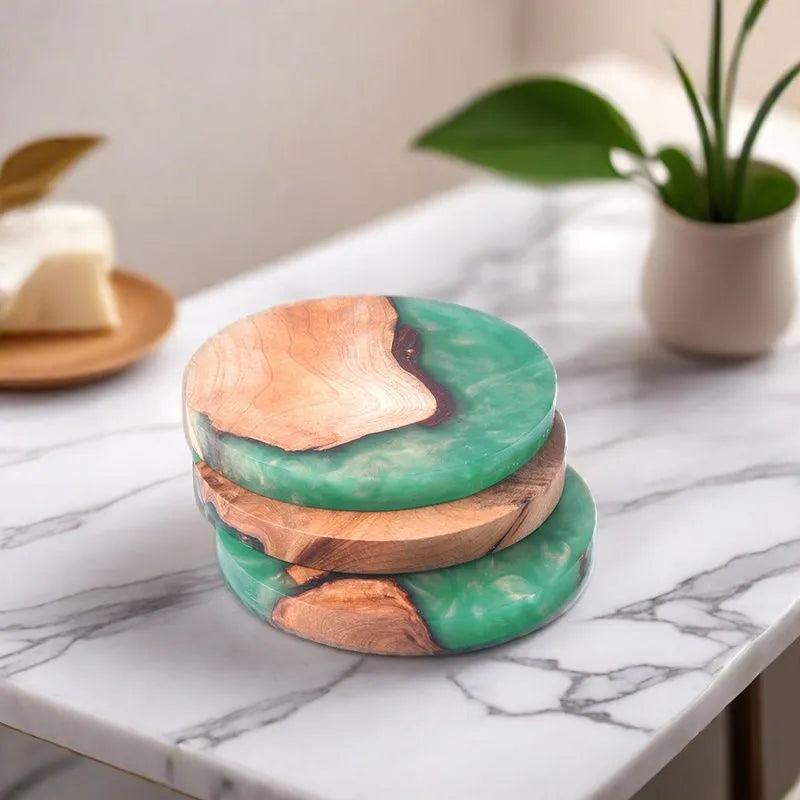 Nordic style wooden coaster for tea sets in green round pattern