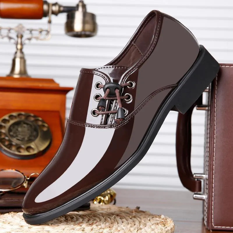 Men's black and brown round-toe formal business shoes with rubber soles