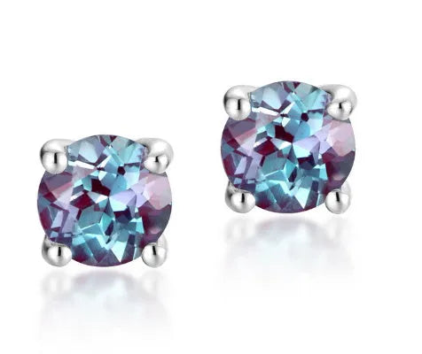 A pair of simple geometric ear studs for women in cultivated Alexandrite colour, made from 925 silver.