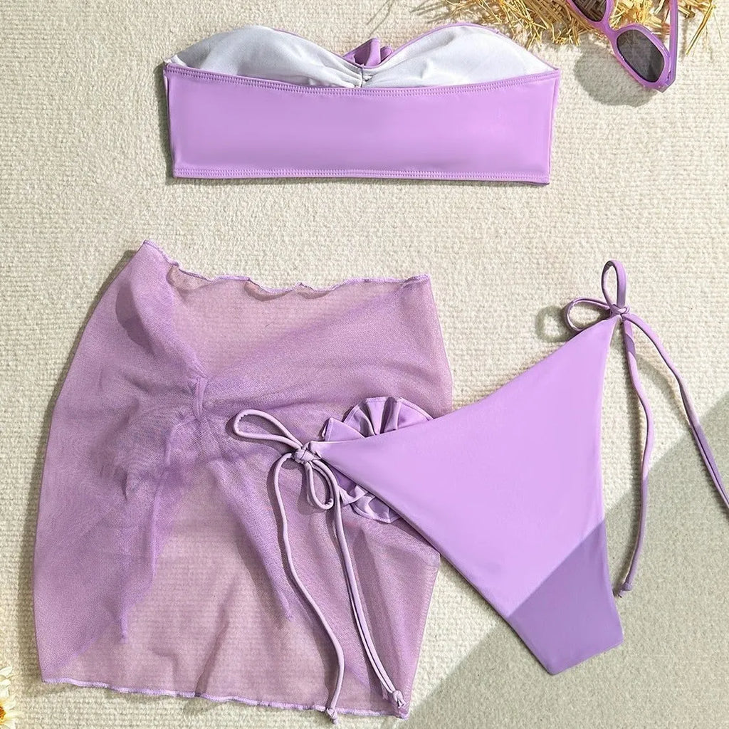 Women's tube top swimsuit with three-dimensional flower tie in pink, blue or purple colours