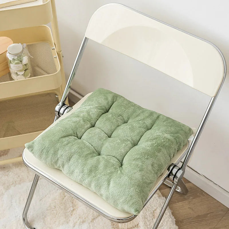 Thick plush seat cushion with cute bear head design, PP cotton filler, 40x40cm size