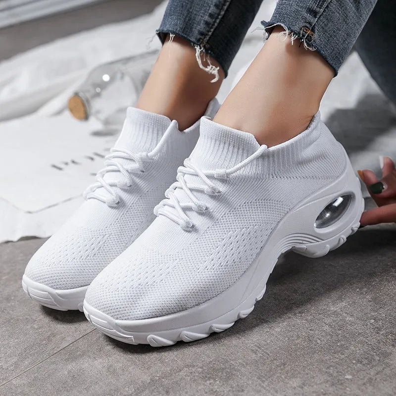 Women's flying knit sports shoes with waterproof platform, round toe, middle heel, available in multiple colours