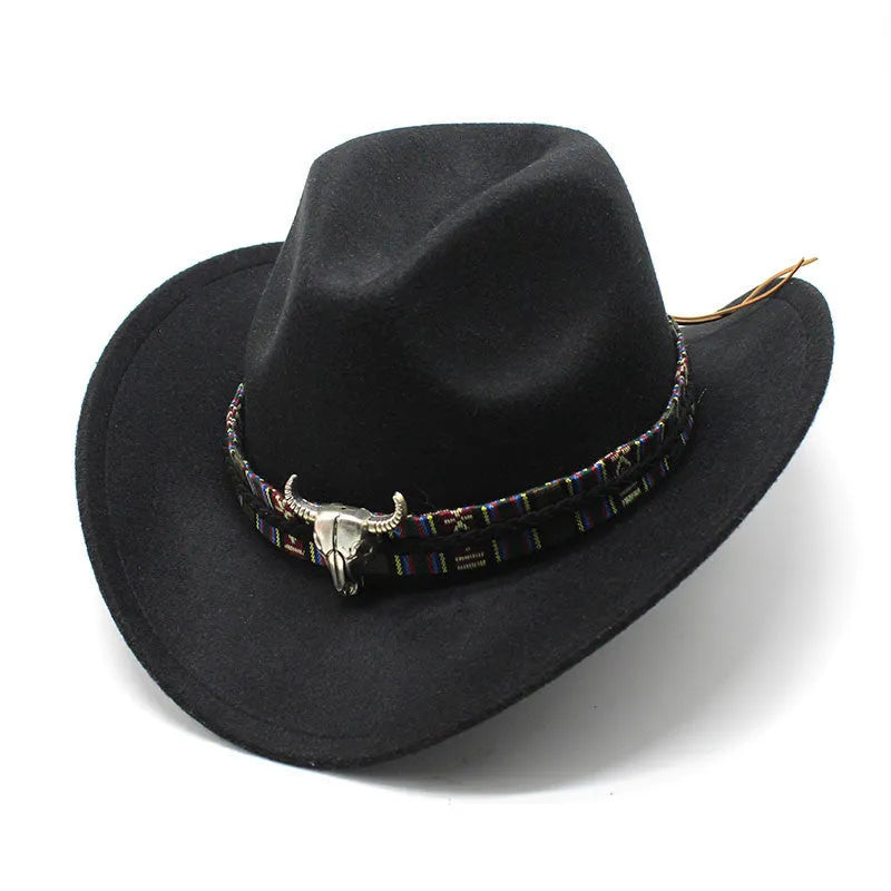 Western cowboy hat in bell crown style made of polyester, available in multiple colours for sizes 56-58cm.