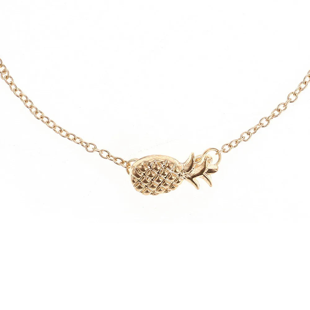 Gold and silver alloy pineapple bracelet for women with adjustable clasp
